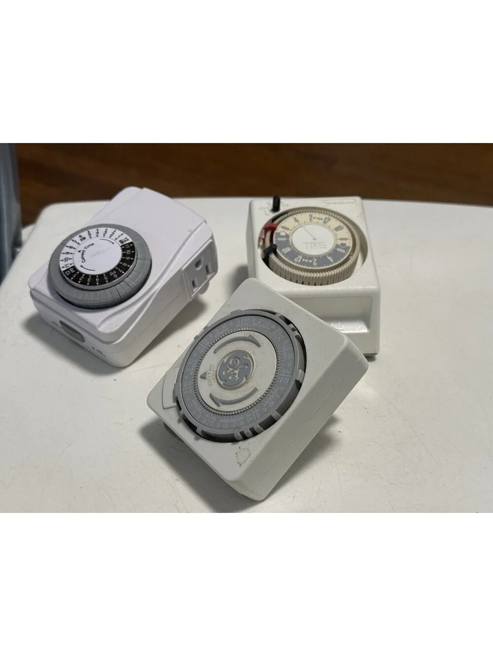 GE 7 - DAY TIMER Lot Of 3 , Diferent Brands